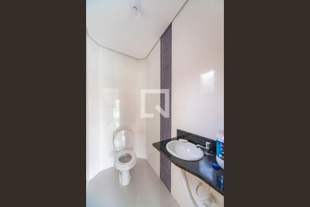 Lavabo de casa para alugar com 2 quartos, 115m² em Jardim Ocara, Santo André