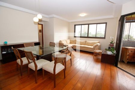 Sala de apartamento para alugar com 4 quartos, 155m² em Vila Andrade, São Paulo