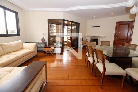 Sala de apartamento para alugar com 4 quartos, 155m² em Vila Andrade, São Paulo