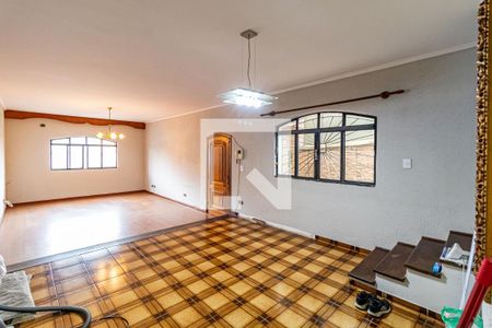 Sala de casa para alugar com 4 quartos, 207m² em Jardim Pinheiros, São Paulo