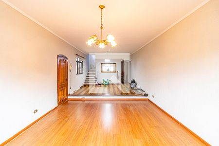 Sala de casa à venda com 4 quartos, 207m² em Jardim Pinheiros, São Paulo