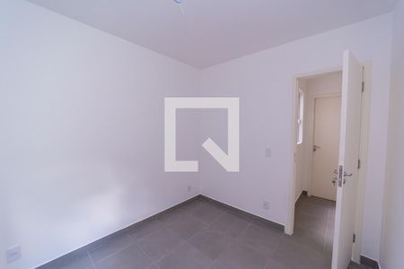 Quarto 1 de apartamento à venda com 2 quartos, 45m² em Jardim Maringa, São Paulo