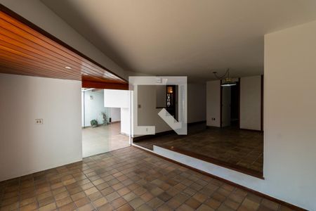 Sala de casa à venda com 4 quartos, 360m² em Alto Caiçaras, Belo Horizonte