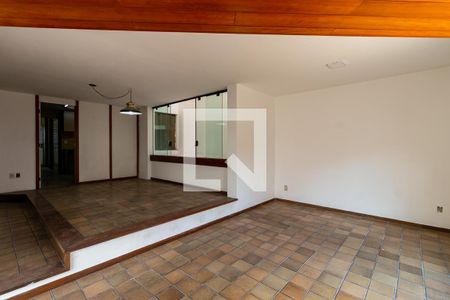 Sala de casa à venda com 4 quartos, 360m² em Alto Caiçaras, Belo Horizonte