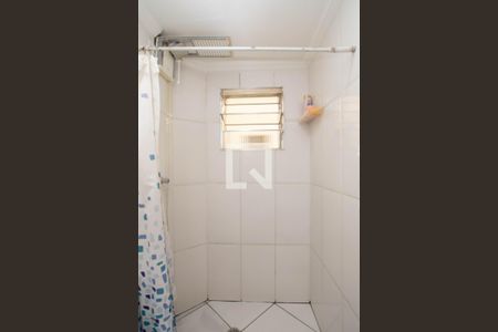 Banheiro de apartamento à venda com 2 quartos, 44m² em Jardim São Luis, Guarulhos