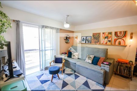 Sala de apartamento à venda com 2 quartos, 67m² em Praça da Bandeira, Rio de Janeiro