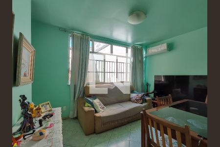 Sala de apartamento à venda com 2 quartos, 70m² em Tijuca, Rio de Janeiro