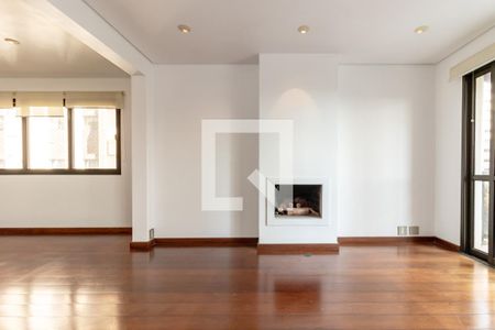 Sala de apartamento para alugar com 3 quartos, 225m² em Jardim Europa, São Paulo