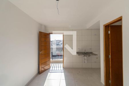 Sala e Cozinha Integrada  de apartamento para alugar com 2 quartos, 30m² em Cidade Líder, São Paulo