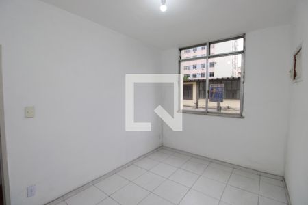 Quarto 1 de apartamento para alugar com 2 quartos, 52m² em Cascadura, Rio de Janeiro