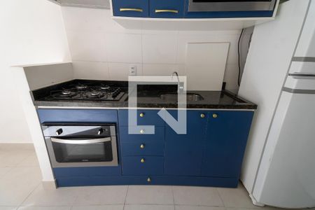 Sala/Cozinha de apartamento à venda com 2 quartos, 33m² em Vila Ema, São Paulo