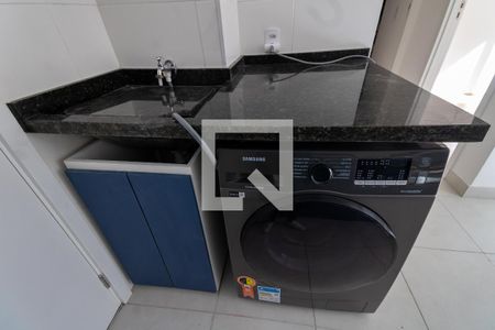 Sala/Cozinha de apartamento à venda com 2 quartos, 33m² em Vila Ema, São Paulo