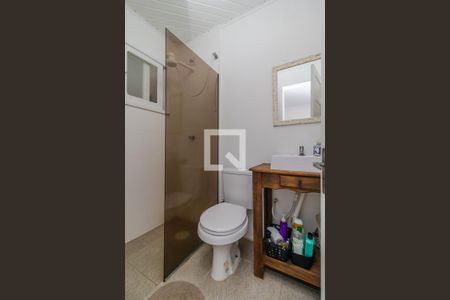 Casa à venda com 280m², 3 quartos e 6 vagas Casa à venda com 280m², 3 quartos e 6 vagasBanheiro de serviço