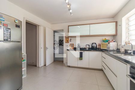 Casa à venda com 280m², 3 quartos e 6 vagas Casa à venda com 280m², 3 quartos e 6 vagasCozinha