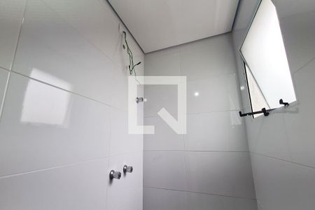 Banheiro de apartamento à venda com 1 quarto, 40m² em Vila Diva (zona Leste), São Paulo