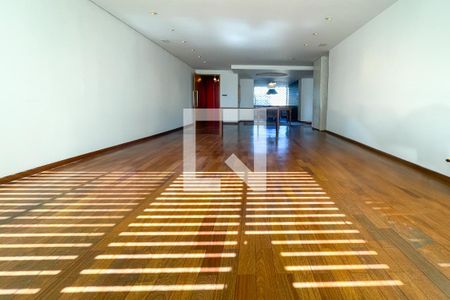 Sala de apartamento à venda com 3 quartos, 190m² em Cerqueira César, São Paulo