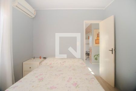 Quarto 2 de casa à venda com 2 quartos, 340m² em Rubem Berta, Porto Alegre