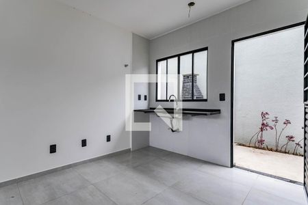 Cozinha de casa de condomínio para alugar com 2 quartos, 65m² em Vila Sao Paulo, Mogi das Cruzes