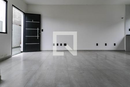 Sala de casa de condomínio para alugar com 2 quartos, 65m² em Vila Sao Paulo, Mogi das Cruzes