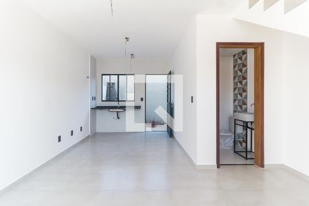 Sala/Cozinha de casa de condomínio para alugar com 2 quartos, 65m² em Vila Sao Paulo, Mogi das Cruzes