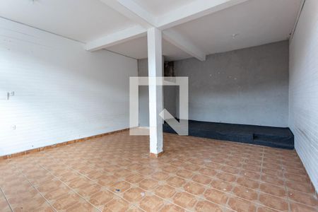 Garagem de casa para alugar com 1 quarto, 80m² em Tupi, Belo Horizonte