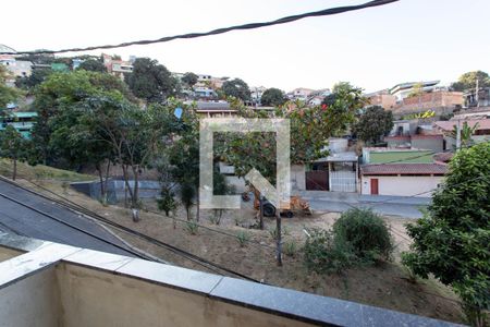 Varanda de casa para alugar com 1 quarto, 80m² em Tupi, Belo Horizonte