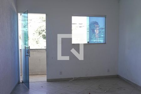 Sala de casa para alugar com 3 quartos, 86m² em Tupi, Belo Horizonte