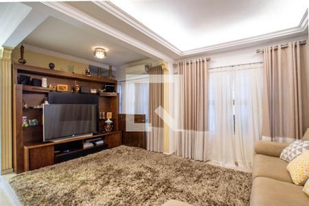 Sala de TV de casa à venda com 4 quartos, 340m² em Jardim Aida, Guarulhos