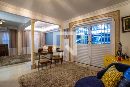 Sala de casa à venda com 4 quartos, 340m² em Jardim Aida, Guarulhos