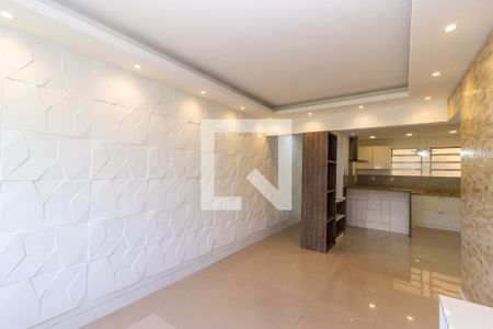 Sala de apartamento para alugar com 3 quartos, 66m² em Vila Valqueire, Rio de Janeiro