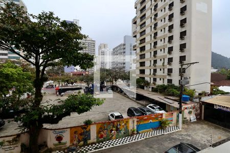 Vista de apartamento para alugar com 4 quartos, 200m² em Centro, Guarujá