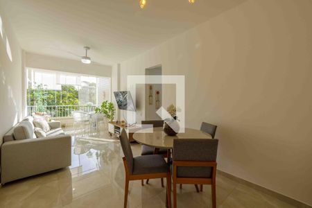 Sala de apartamento à venda com 2 quartos, 65m² em Barra da Tijuca, Rio de Janeiro