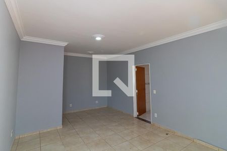 Sala de casa para alugar com 4 quartos, 160m² em Parque Industria, Ribeirão Preto