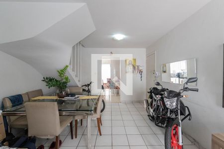 Sala de apartamento à venda com 2 quartos, 90m² em Bela Vista, São Paulo