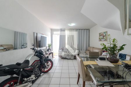 Sala de apartamento à venda com 2 quartos, 90m² em Bela Vista, São Paulo