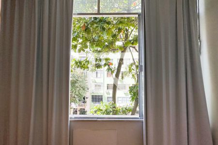 Sala de casa de condomínio à venda com 1 quarto, 45m² em Copacabana, Rio de Janeiro