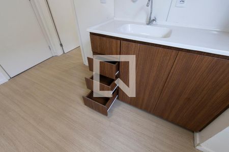 Sala/Cozinha de apartamento para alugar com 1 quarto, 30m² em Barra Funda, São Paulo