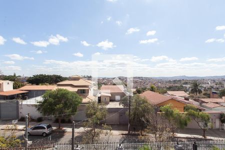 Vista da Sala de casa para alugar com 3 quartos, 463m² em Trevo, Belo Horizonte