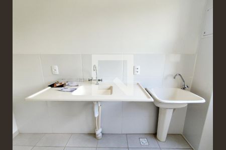 Cozinha de apartamento à venda com 2 quartos, 48m² em Cinquentenario, Belo Horizonte