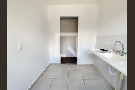 Cozinha de apartamento à venda com 2 quartos, 48m² em Cinquentenario, Belo Horizonte