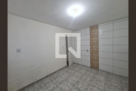 Quarto de casa para alugar com 1 quarto, 50m² em Parque Continental, Guarulhos