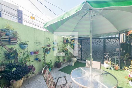 Quintal de casa à venda com 2 quartos, 168m² em Vila Pires, Santo André