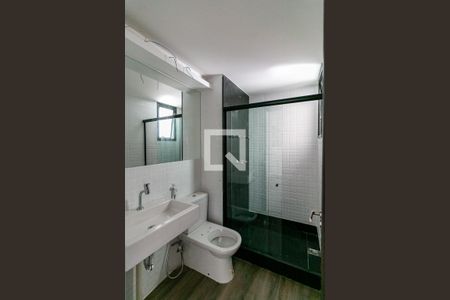 Banheiro de apartamento à venda com 1 quarto, 54m² em Centro, Belo Horizonte