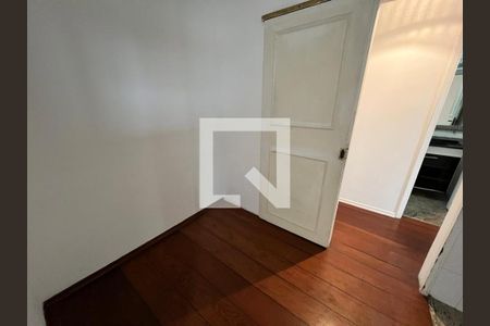 Apartamento à venda com 3 quartos, 98m² em Moema, São Paulo