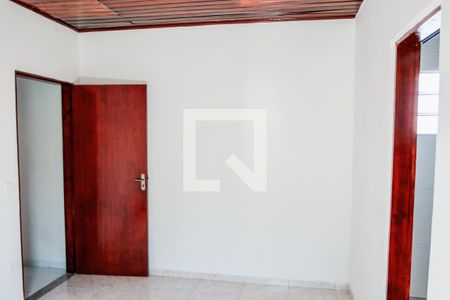 Suíte de casa para alugar com 2 quartos, 160m² em Jardim Pinheirinho, Embu das Artes