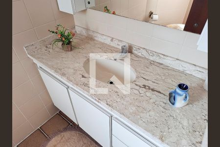 Lavabo de apartamento para alugar com 3 quartos, 105m² em Jardim São Paulo, São Paulo