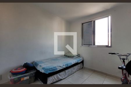 Quarto 2 de apartamento para alugar com 2 quartos, 68m² em Conjunto Residencial Planeta, Santo André