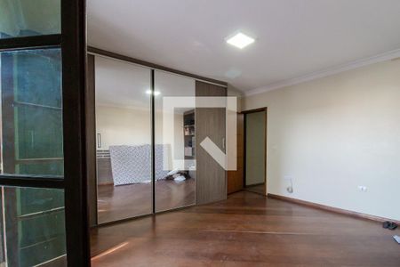 Quarto 1 - Armários de casa para alugar com 3 quartos, 286m² em Jardim Campo Verde, Mauá