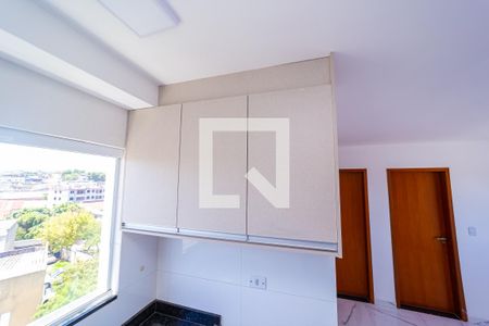 Sala/Cozinha de apartamento para alugar com 2 quartos, 42m² em Vila Silvia, São Paulo