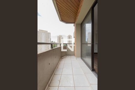 Apartamento para alugar com 3 quartos, 119m² em Jardim Ampliacao, São Paulo